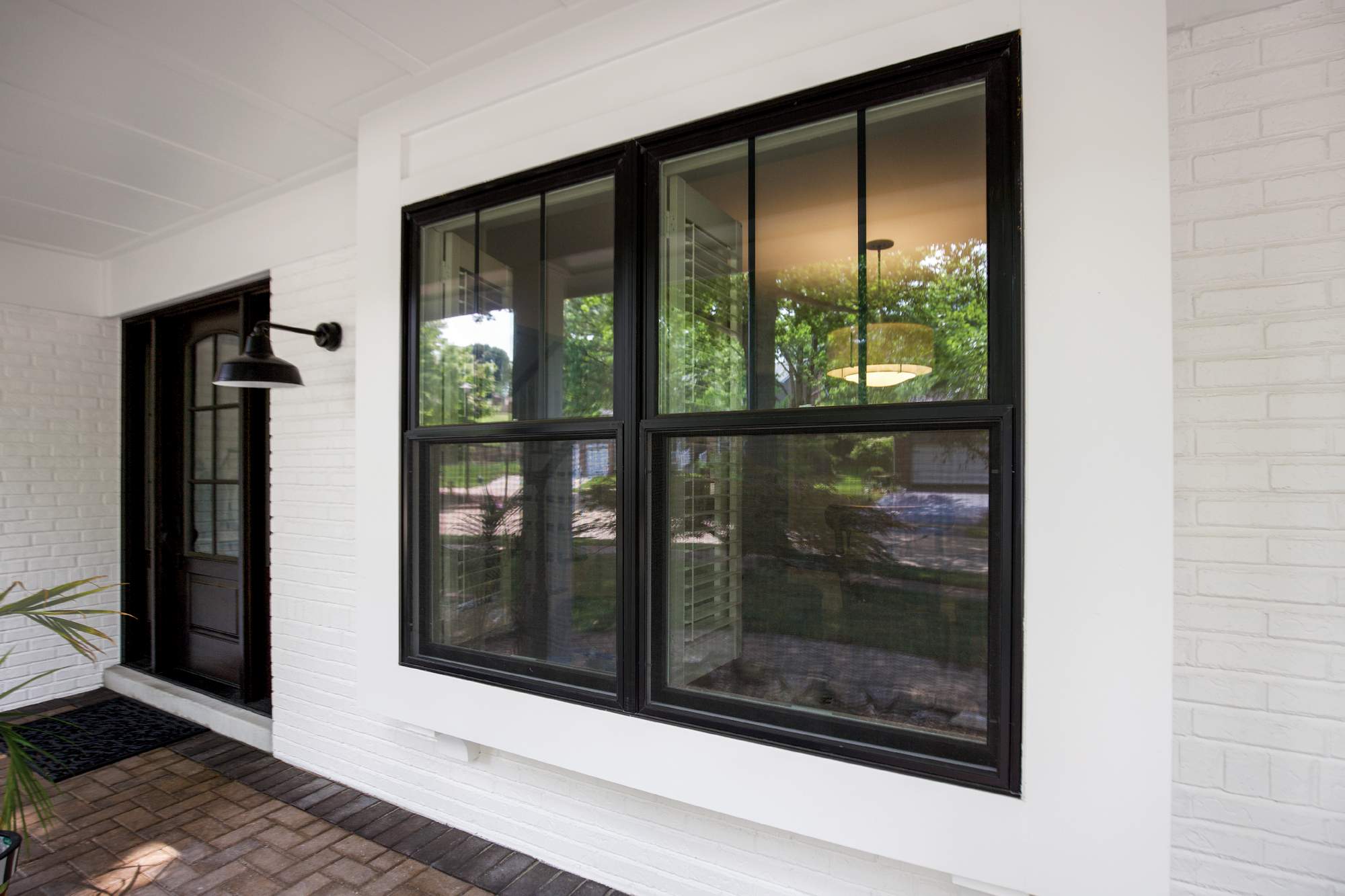 LA Double Hung 3
